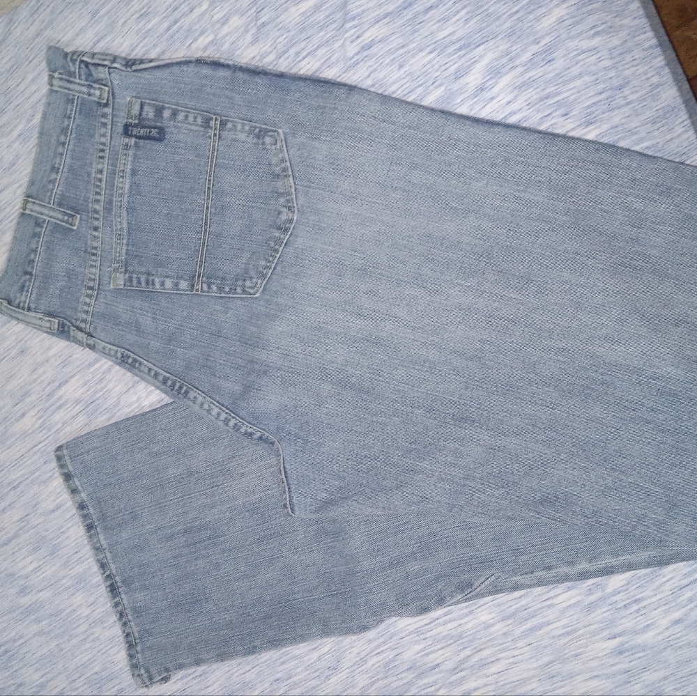Wrangler 20X style 23 size 36x36